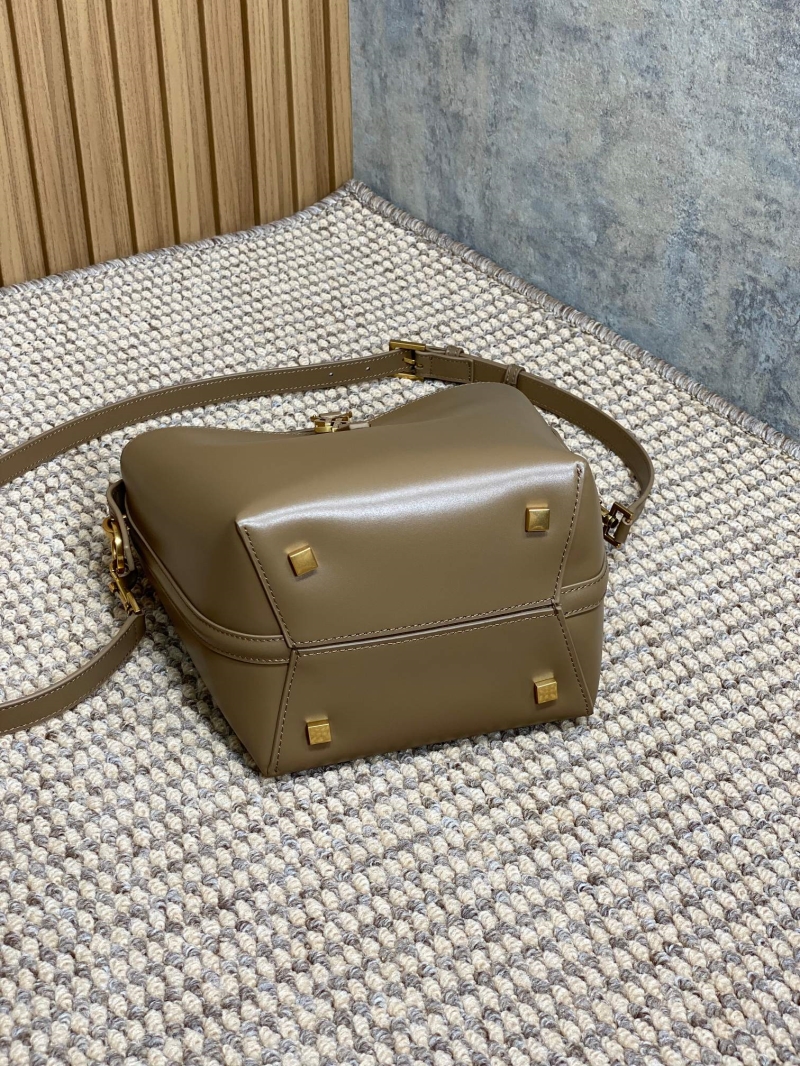 Y51 top handle bags